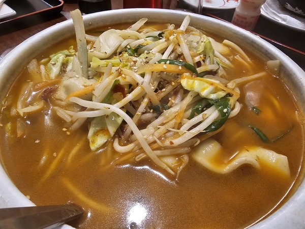 麻辣刀削麺