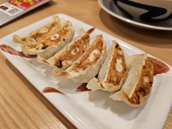 久々に餃子も食べた