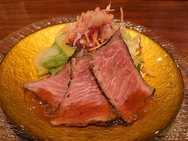 お通しがこれって。