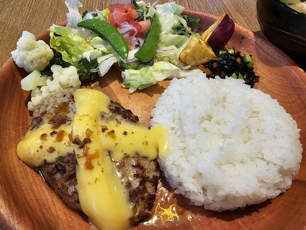 チーズトッピング