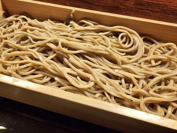 コシ強のしっかり蕎麦。