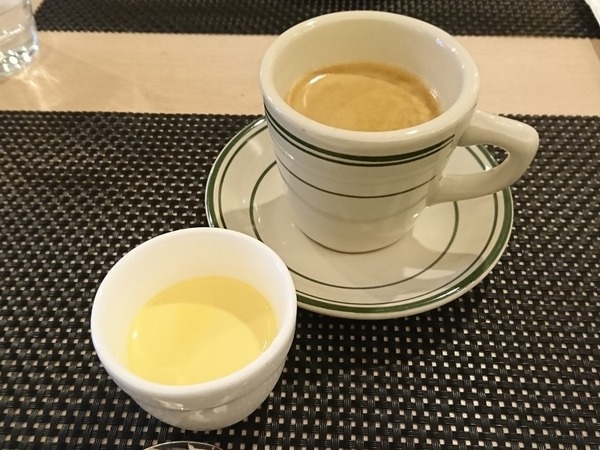 プリンとコーヒーです♪