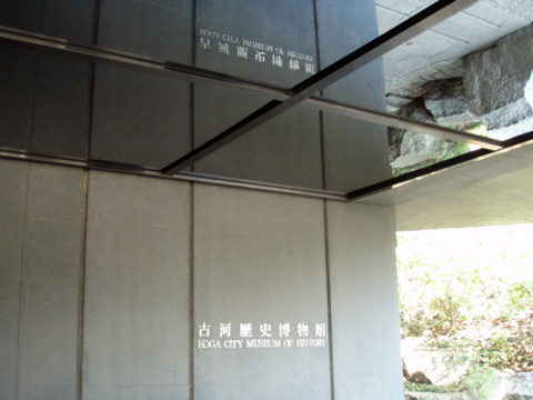 PB010004