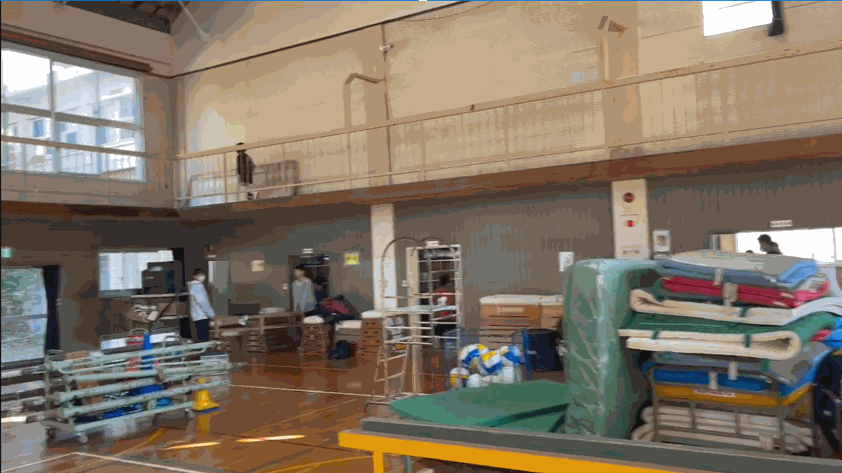 二次元　体育館倉庫 