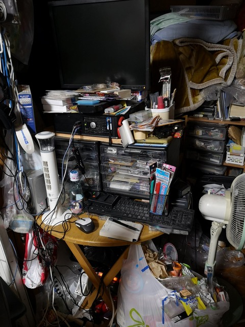 【画像あり】ADHDのパソコン周り晒すｗｗｗｗｗｗｗｗｗｗｗｗｗｗ