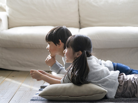 【衝撃】「手取り60万で子供2人がいる家庭」の現実がコチラｗｗｗｗｗ