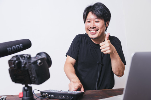 【悲報】独身非正規YouTuberさん(43)、既婚者だった模様wwwww