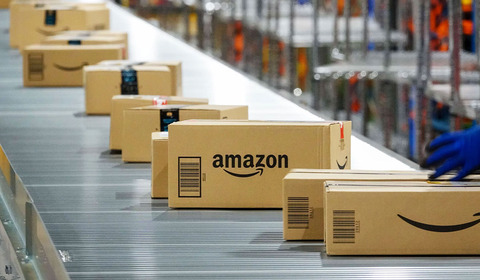 【悲報】アマゾンさん、いつの間にか「翌日配達」を辞めてしまう