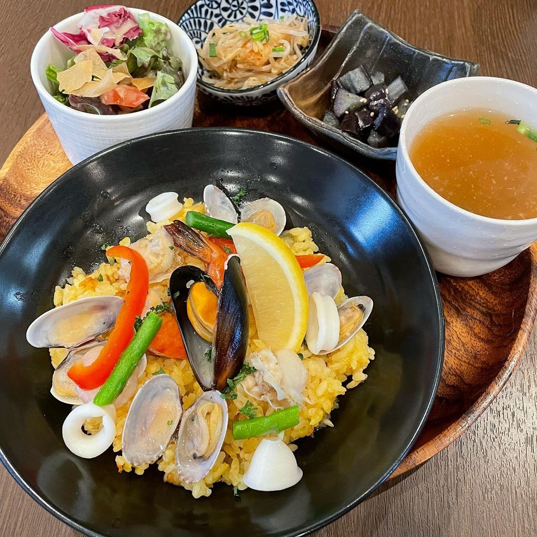 カフェ