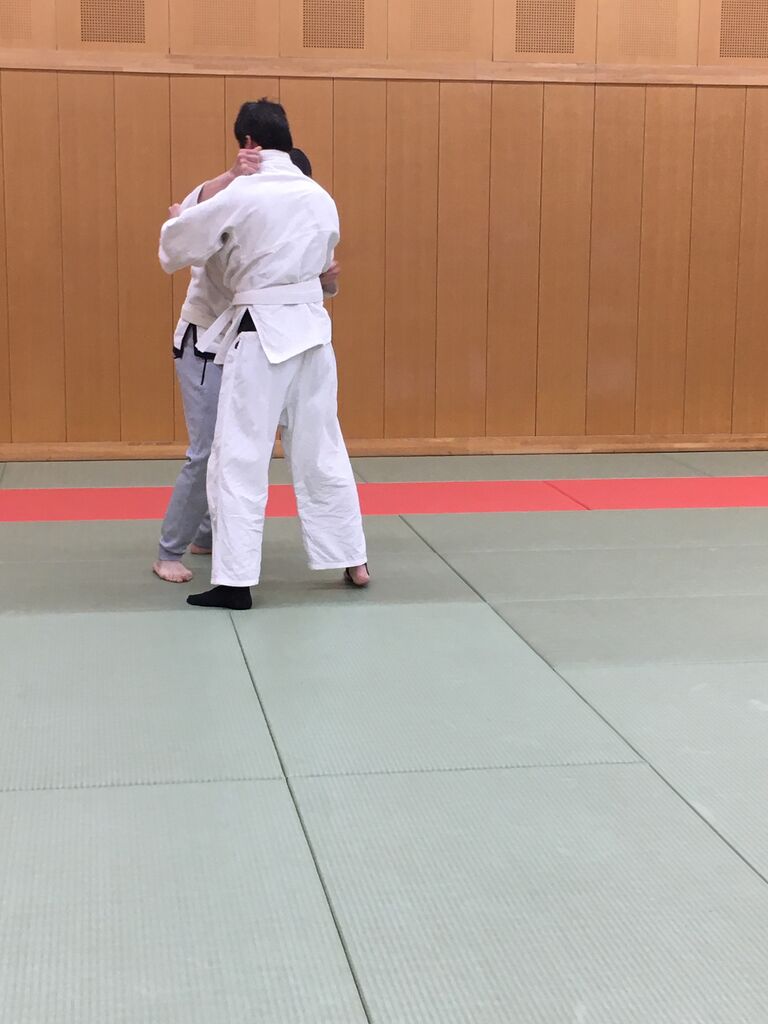 昨日2月4日 火 は7人で 練馬区立中村南スポーツ交流センター にて ツキ2 の立ち技 柔道 クラス 東京都練馬区toyatt柔術練習会 練馬区生涯学習団体toyatt トヤット ブラジリアン柔術練習会 東京都練馬区 のブログ