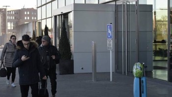 C221B6A7-5712-462C-A81B-0E8898E9E3DB