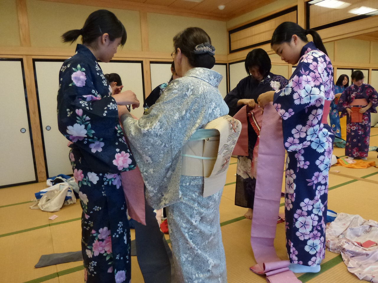 十和田西高ゆかた着付け教室 が終了しました 青森県十和田市 十和田湖公民館のブログ