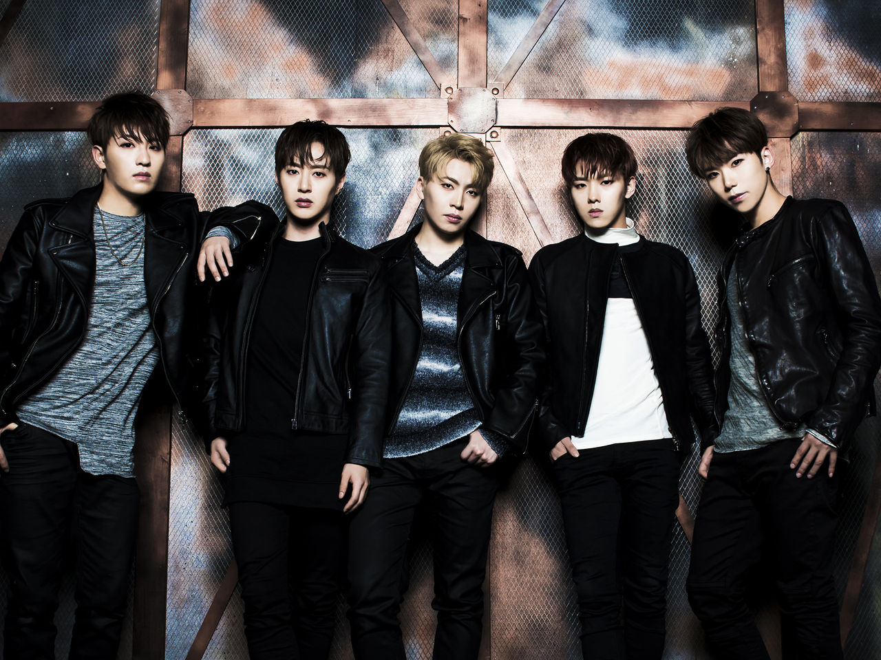 【レア】韓国音楽　韓国アイドル　元H.O.T　JTL公式生写真セット 楽天市場】最大2000円OFF☆ kpop 衣装 韓国 アイドル 衣装