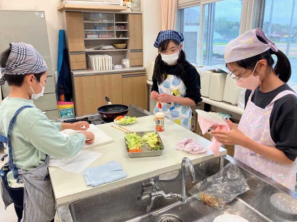 5/13(月) おいしくいためるためには？ : とうや小学校 大好き！