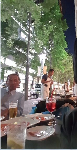９．３０テラス