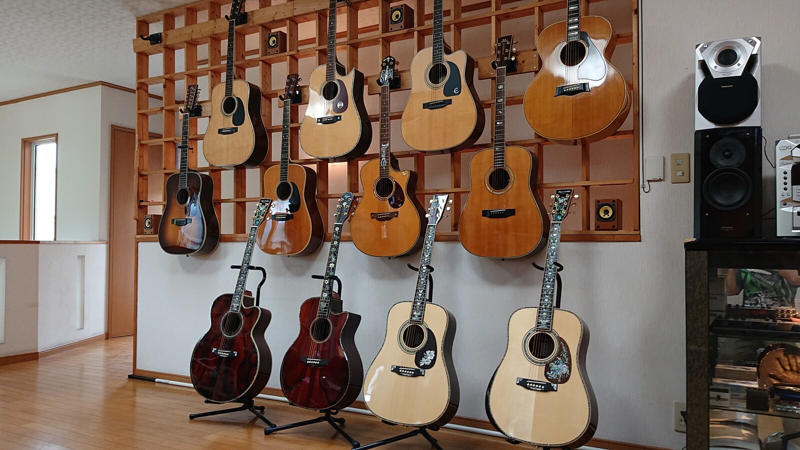 総ココボロ単板ギター、TD101＆T14Bカスタム : TOYAギター