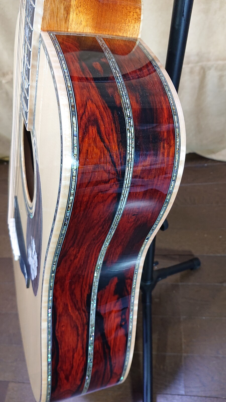 最高峰ココボロ材 TD-81カスタム : TOYAギター （夢を形に