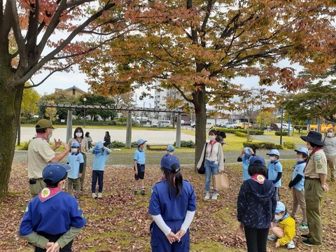 line_695296989389087