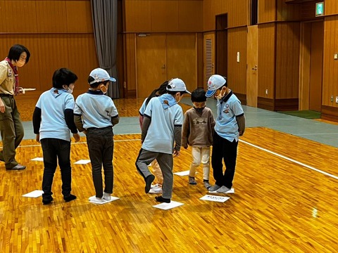 line_76833106504335_1