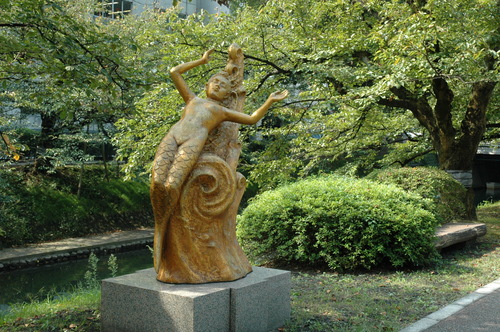 ����˭���ٻ��ԡ�Ħ��