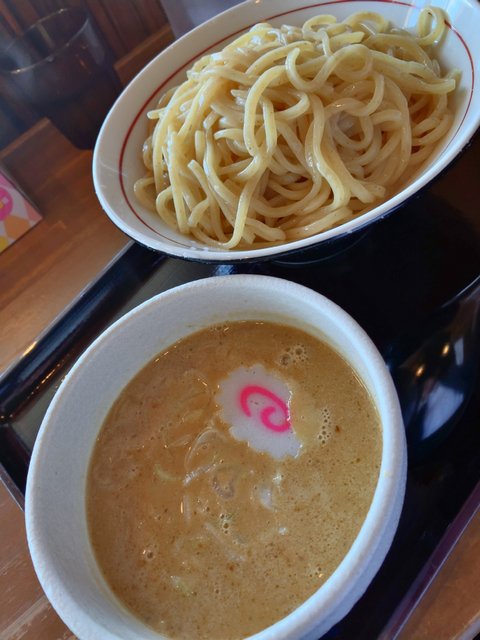 2b70f8dd.jpg