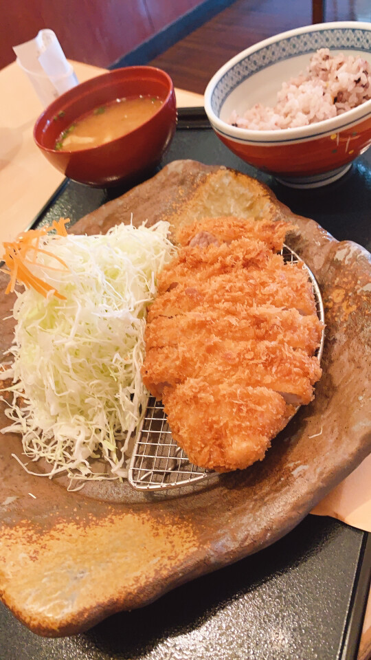 1E16ECBA-2A82-4CA6-A3C8-EB8174D1132F.jpg