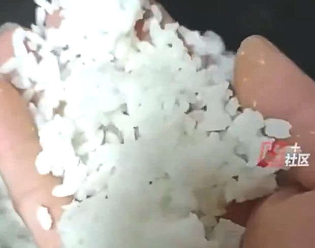 【動画】中国、炊飯器で米を炊いて1ヶ月放置してもカビも生えず異臭もしない件