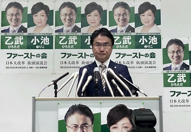 【はぁ？】乙武氏、出馬会見！小池百合子氏とのポスターベタ貼りで「無所属です」