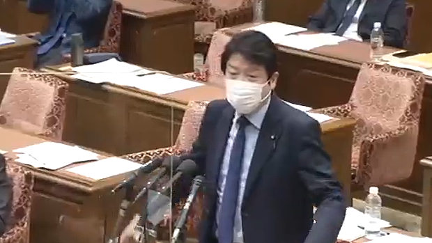 維新・足立康史