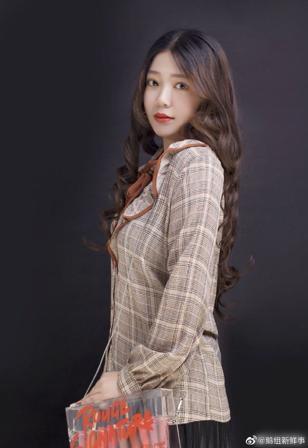 中国 大人気美人ブロガーが街で目撃されるも 容貌が完全に別人 ぜい肉が 海外 トーイチャンネット 時事ネタ 中国 大人気美人ブロガーが街で目撃されるも 容貌が完全に別人 ぜい肉が 海外 トーイチャンネット 時事ネタ