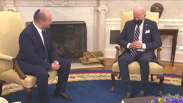 米国、バイデン大統領、イスラエル首相と会談中に寝てしまう