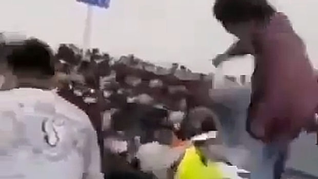 【中国】湖北省と江西省の警察が衝突！封鎖解除も江西省警察が湖北省からの入境を拒否！