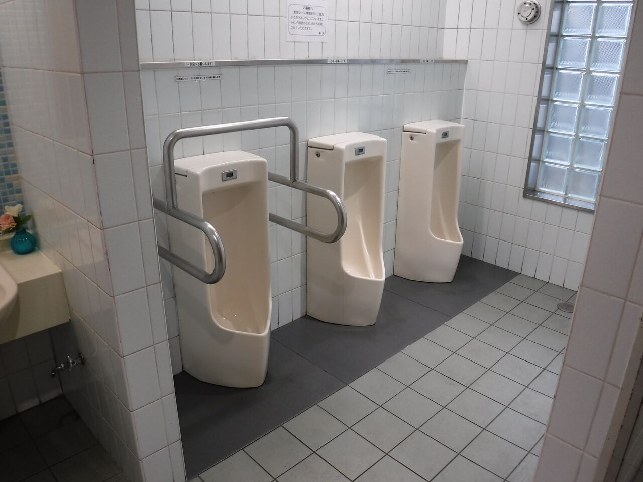 珍品 近鉄松阪駅 北改札口のトイレ Toyoの旅行とトイレ調査日記 珍品 近鉄松阪駅 北改札口のトイレ Toyoの旅行とトイレ調査日記