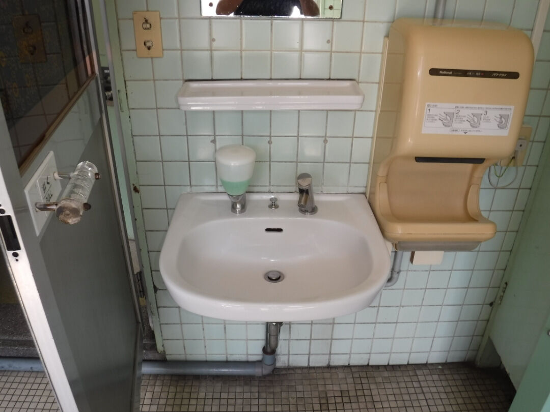 東洋陶器 岡崎市 岡ビル百貨店 のトイレを見る Toyoの旅行とトイレ調査日記 東洋陶器 岡崎市 岡ビル百貨店 のトイレを見る Toyoの旅行とトイレ調査日記