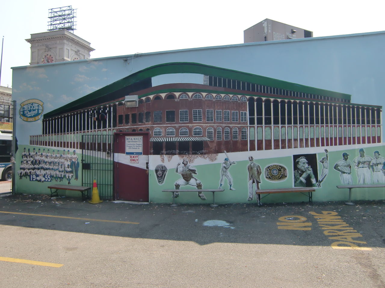 ブルックリンの野球名所」 エベッツフィールド跡地、J・ロビンソン ...