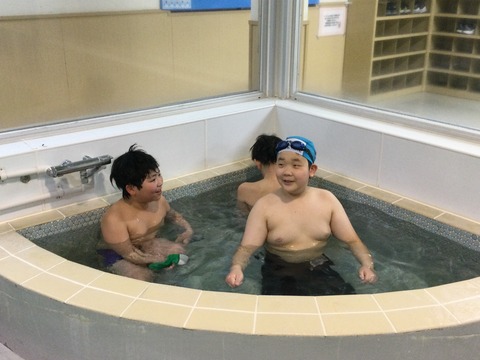 F39594CB-B21A-402E-8F9D-8EC73C5DE12A