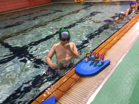 A917F588-20EC-490E-94E3-58EC1E226719