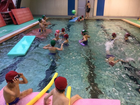 38AD8514-4833-4F74-94A5-16C4F658DE10