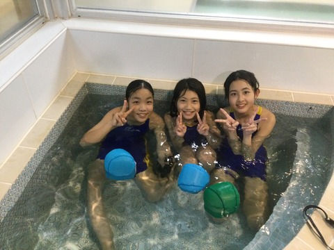 0FFCA3B2-F240-4C1C-A52C-1A03A53F9B36