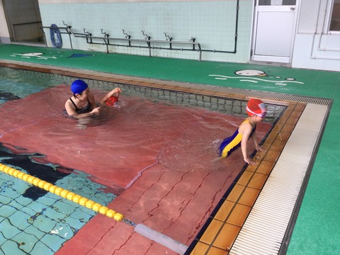 9E836B47-0977-4BD6-85BA-8FEB189B60B2