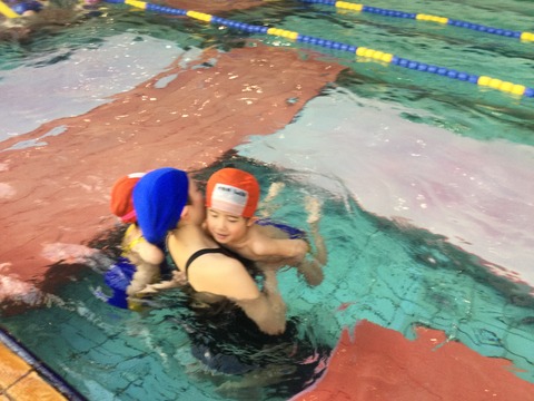 EF93D33B-F773-4630-83F6-1F3438A71A54