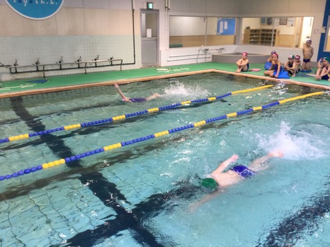 DAAF8D1E-3CF4-443C-BD19-3AF1AF580262