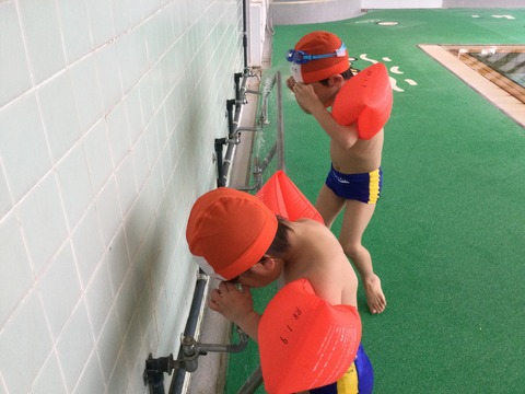 67759CE5-ADE8-4314-81D0-705CC92933E7