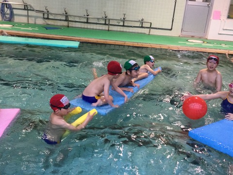 AE37A9FA-353A-48D3-9C3A-2FAD6E8492F5