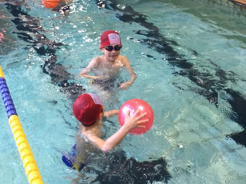 DFBAC1EE-8B20-40DF-80BA-576BF9E705EA