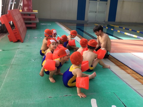 B9D3A260-8D8C-43B6-A78B-80528C8BDA1E