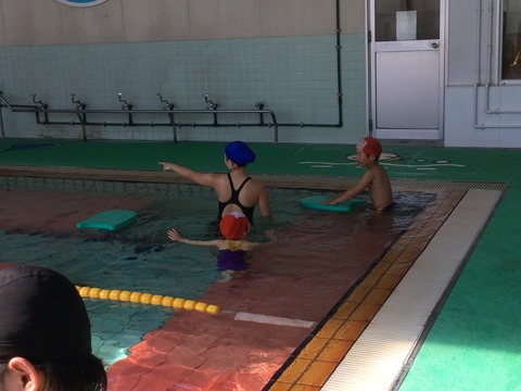 2B3B7F5C-2BB6-4D5B-B0FD-34BE5B5BF91B