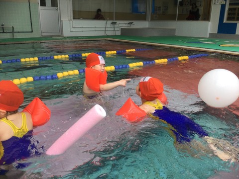 E5D37CEE-5CDE-4D3E-A49E-699C45122086