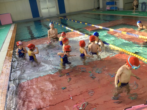 B640FEBB-1BF7-4AF2-87BA-7812F28F1B80