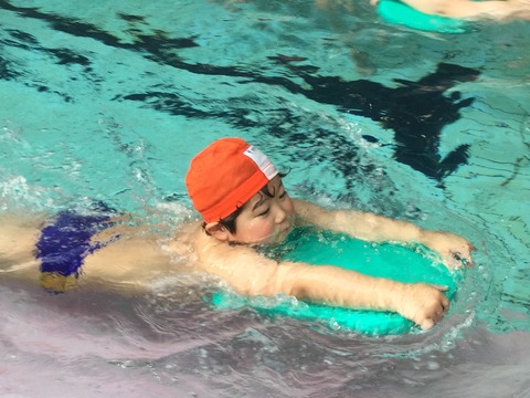 35ACCE4F-4501-4092-9045-927E36B7581E